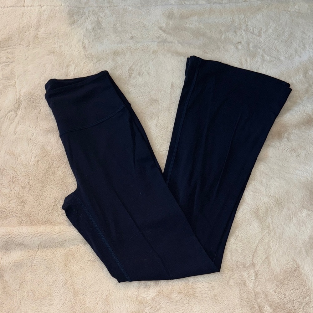 Women's Groove Super High waisted flare pant color navy